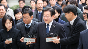 ‘위증 교사 사건’ 이재명, 1심 선고 출석 [쿠키포토]