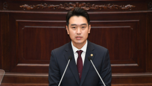 정재욱 도의원, 