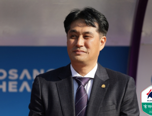 K리그2 안양, 유병훈 감독상·마테우스 MVP 영예