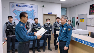 “수상한데”…비번 중 차량털이범 검거한 조정현 경감 표창 받아