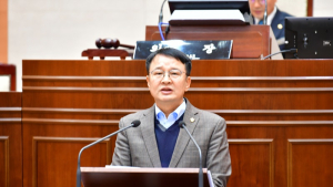 완주군의회 김재천 부의장, “지역축제 효율적 운영 공모제 인사” 제안