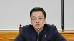 최상목 “금융·외환시장 예의주시…시장안정 조치 신속 단행”
