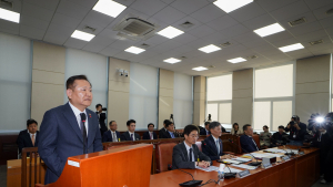 고성 오가다 파행…행안위 ‘비상계엄’ 현안질의 [쿠키포토]