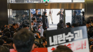병원단체 모두 의개특위 참여 중단…의료계, ‘尹 퇴진’ 곳곳 집회