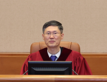 문형배 “‘책임총리제’ 위헌 여부 답하려면 헌재 구성 완료돼야”