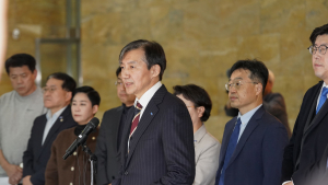 조국 “檢, 내란죄 수사권 없어 손 떼라…국수본·공수처 주체돼야”