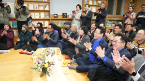 “생명을 파괴하는 모든 행위에 반대”
