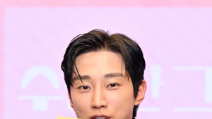 드라마 ‘수상한 그녀’ vs 영화 ‘수상한 그녀’ 들어봤더니