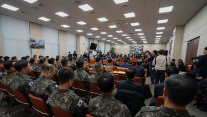 ‘장성부터 청장까지’ 군·경 줄줄이 소환·구속…비상계엄 수사, 칼끝은