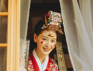 김재경, 이미 품절녀였다…올 여름 비연예인과 비공개 결혼