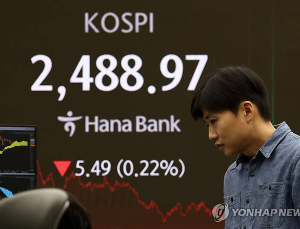 탄핵 가결, 급한 불 껐지만…“환율, 계엄 전 돌아가기 힘들다”