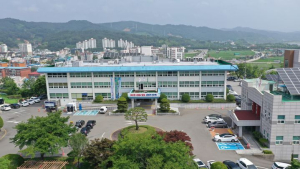 김윤철 군수 “2025년을 희망차게 공직기강은 엄정하게”