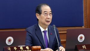 한덕수 권한대행 “민생경제 회복 총력…새해 첫날 예산 즉시 집행”