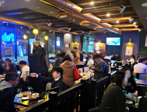 “뒤숭숭해도 힘내야죠”…외식업계, 연말특수 다시 잡는다