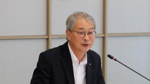 ‘칼 뽑은’ 임종룡 회장…우리금융 대규모 인사폭풍