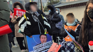 “시민으로서 내는 목소리” 휠체어 끌고 광화문 향한 사연