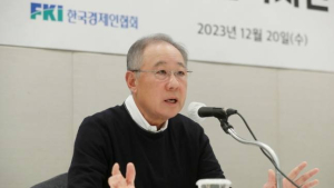 류진 풍산그룹 회장, 트럼프 취임식 초청 받았다…재계 인사 중 최초 공개