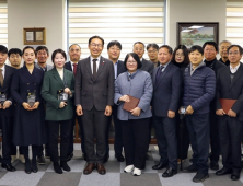 [포토] 특허청 ’2024년 장기재직 및 심사품질우수 심사관 격려행사'