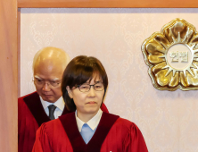 [속보] 尹대통령 탄핵 심판 첫 변론준비기일 종료