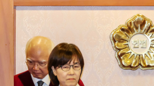 [속보] 尹대통령 탄핵 심판 첫 변론준비기일 종료