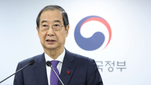 한덕수, 탄핵 통과에 “더 이상 혼란 안 돼…헌재 결정 기다릴 것”[전문]