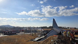 [속보]무안공항 여객기 화재 28명 사망‧2명 구조