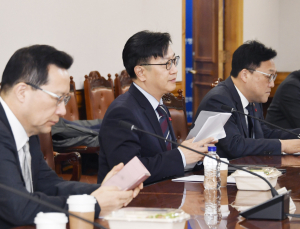 이창용, 최상목 대신 F4 주재…“국무총리 탄핵으로 변동성↑”