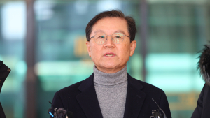 尹측 “공수처 영장집행, 적법하지 않아…법적조치할 것”