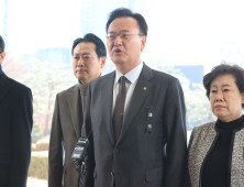민주, ‘尹 체포영장’ 항의방문 與 규탄…“법치에 대한 도전”