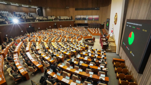 쌍특검·쟁점 6법 재표결 ‘불발’…여야, 각각 규탄대회