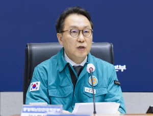 복지부 “의협 신임 회장, 의정갈등 해소 위해 대화하자”