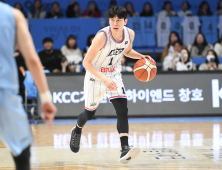 ‘이호현 22점·라렌 21점’ KCC, 73-70 진땀승…소노, 4연패 수렁
