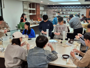 “집집마다 빚던 우리 술 직접 제조”…국순당 설맞이 차례주 빚기 교실