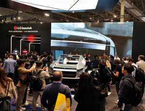 LG이노텍 전시부스 방문객 6만5000명...“모빌리티 입지 굳혀” [CES 2025]