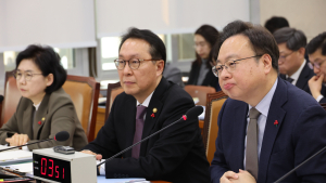 여·야, ‘비급여·실손보험 개편안’ 비판…“보험사 이익만 보장”