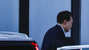 ‘내란 수괴’ 윤석열, 공수처 조사 시작