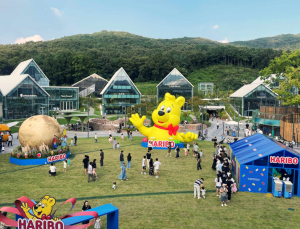 롯데·현대 아웃렛 설 당일 영업…신세계도 검토중
