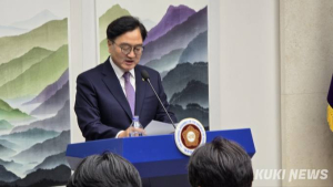 우원식 “자정까지 ‘내란·계엄 특검법’ 협의안 도출할 것”