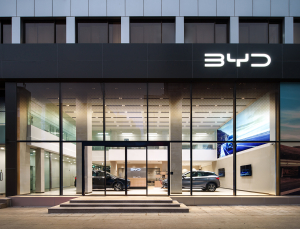 BYD 서초·수원 전시장 공식 오픈…“전략적 시장 확대”