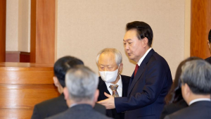 尹 측 “포고령 집행의사·실행계획 없어…김용현 초안작성”