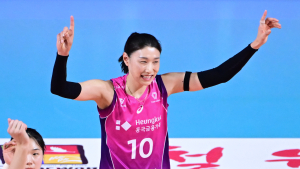 ‘김연경 21점’ 흥국생명, IBK 꺾고 2연승…IBK, 5연패 수렁