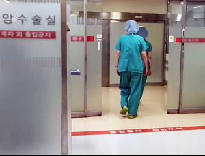 새해 시작 알리는 ‘아기 울음’ 줄었다…“분만 인프라 강화해야”