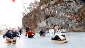 추억의 썰매 타러 의령으로 오세요