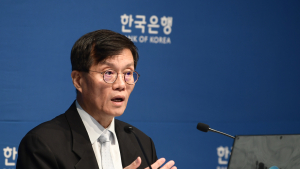 ‘계엄 예비비’ 추궁에…한은 총재 “F4회의서 논의 없었다”