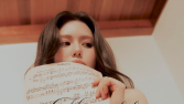 올리비아 마쉬, 동생 다니엘과 다른 매력…‘민와일’ 콘셉트 포토 오픈