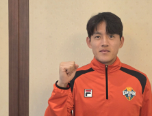 대구서 좌절했던 홍철이 강원 이적한 이유…“정경호 감독님 믿고 왔죠”