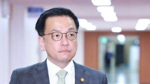 최상목 “마은혁 임명, 헌재 결정 존중…여야합의 확인 안돼”