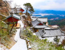 늦겨울 정취 담은 산청 정취암