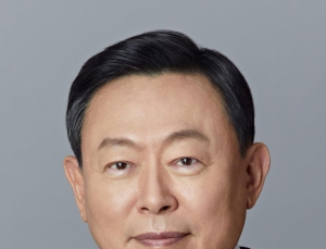 유통 오너들, 배당금 늘리거나 유지…신동빈 285억·정용진 159억