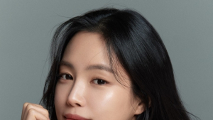 YG엔터 “손나은, 휴대전화 해킹당한 후 협박 시달려…법적 대응”